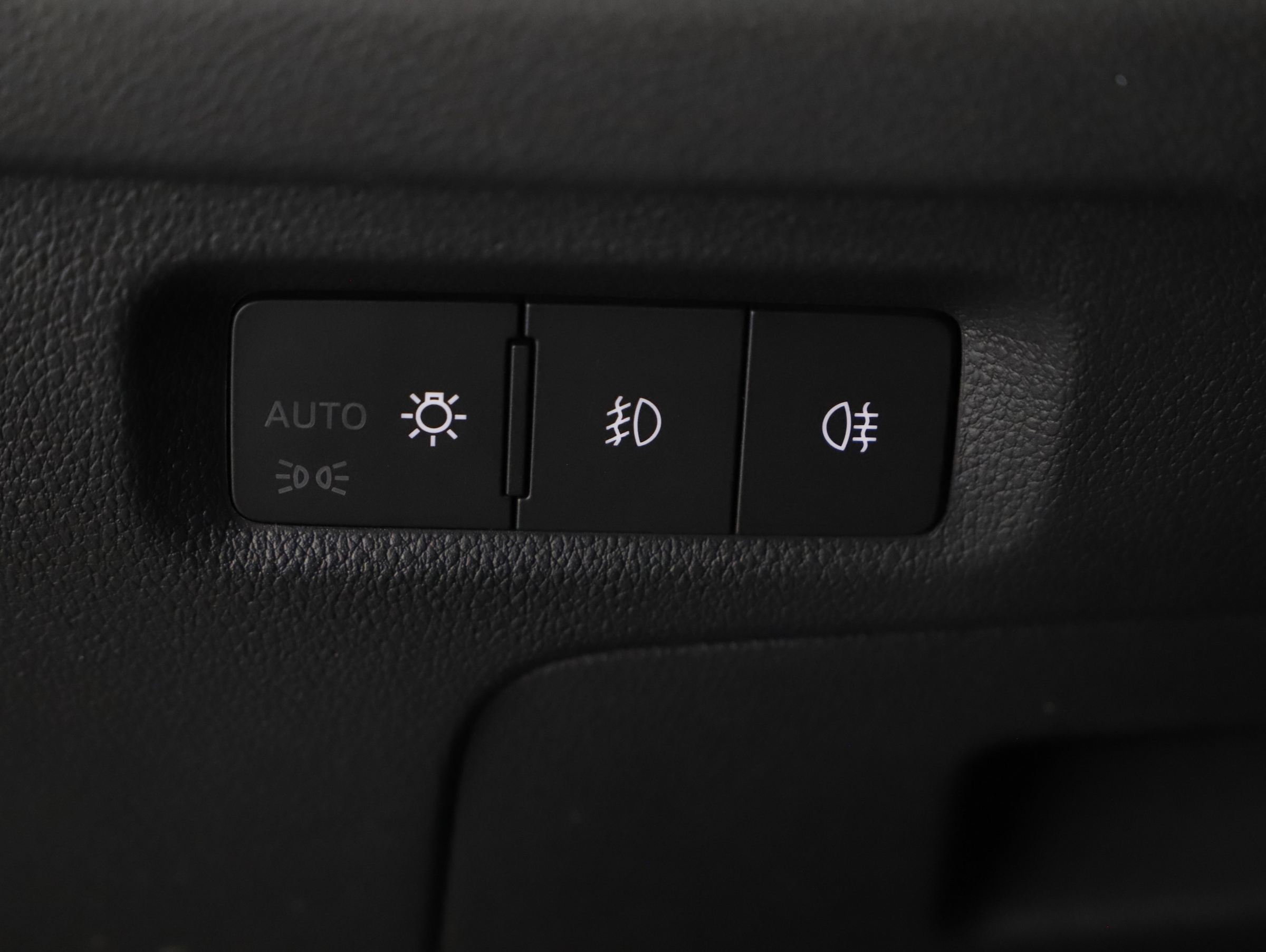 Skoda Octavia Combi 2.0 TSI RS | Bild 13 von 22