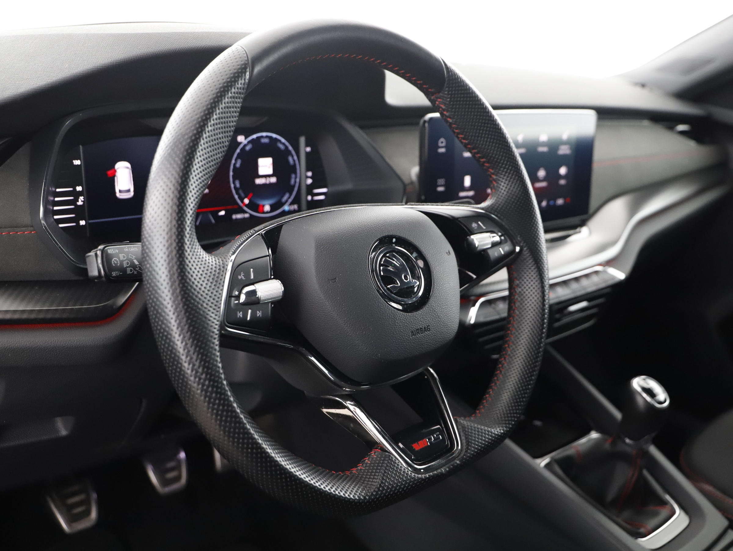 Skoda Octavia Combi 2.0 TSI RS | Bild 4 von 22