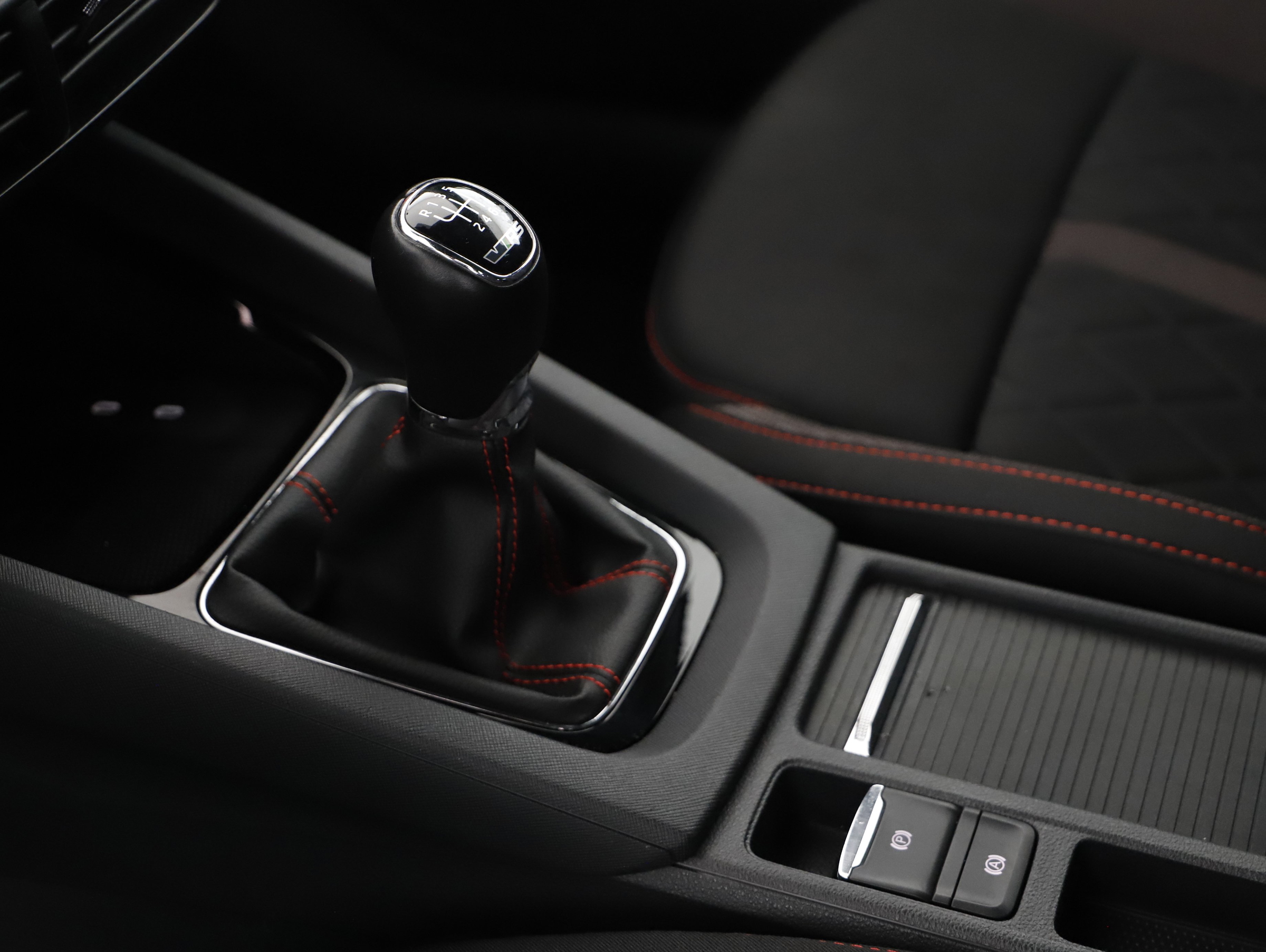 Skoda Octavia Combi 2.0 TSI RS | Bild 5 von 22