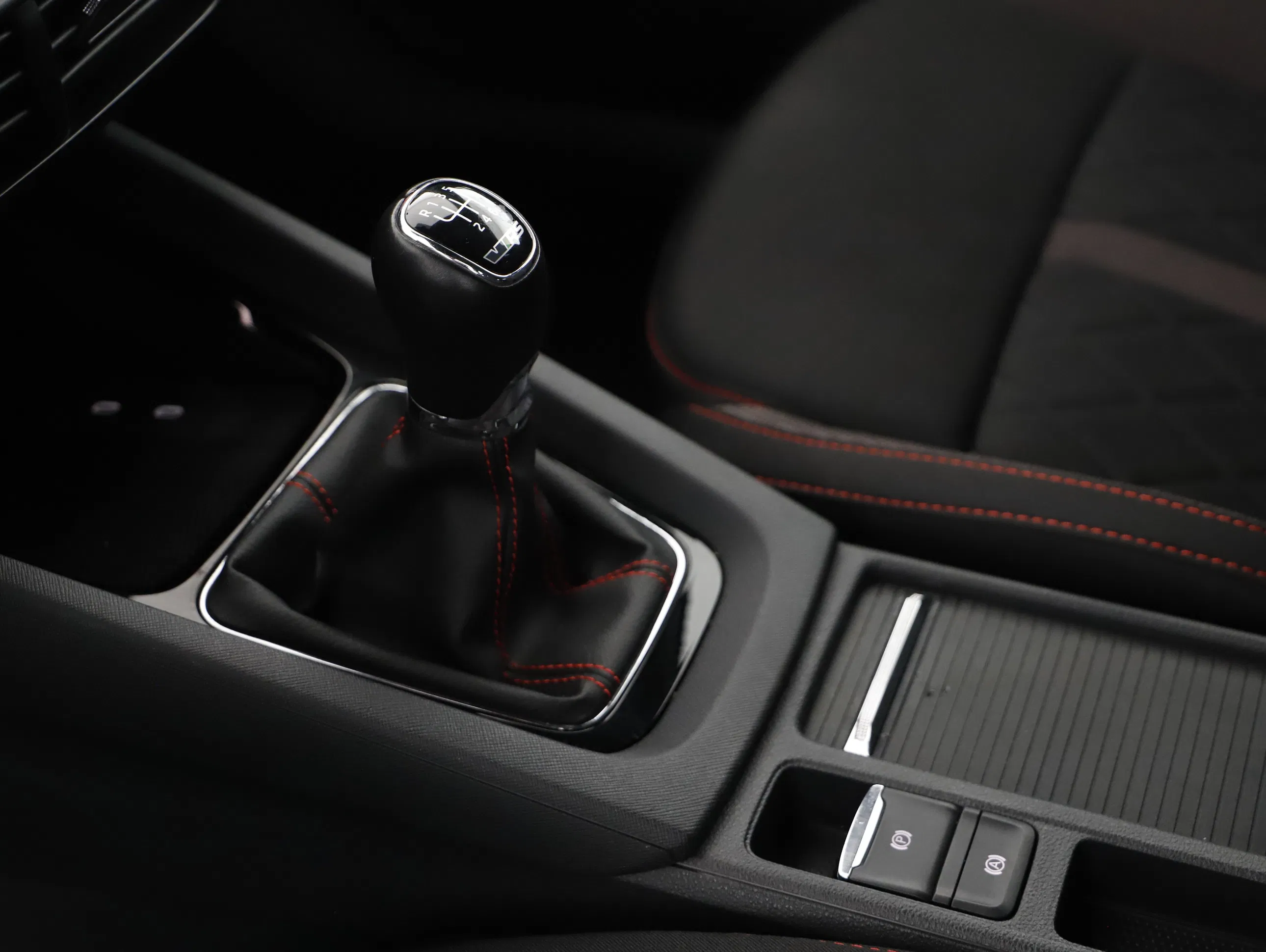 Skoda Octavia Combi 2.0 TSI RS | Bild 5 von 22