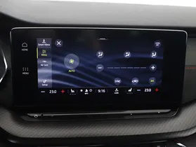 Skoda Octavia Combi 2.0 TSI RS | Thumbnail 9 von 22