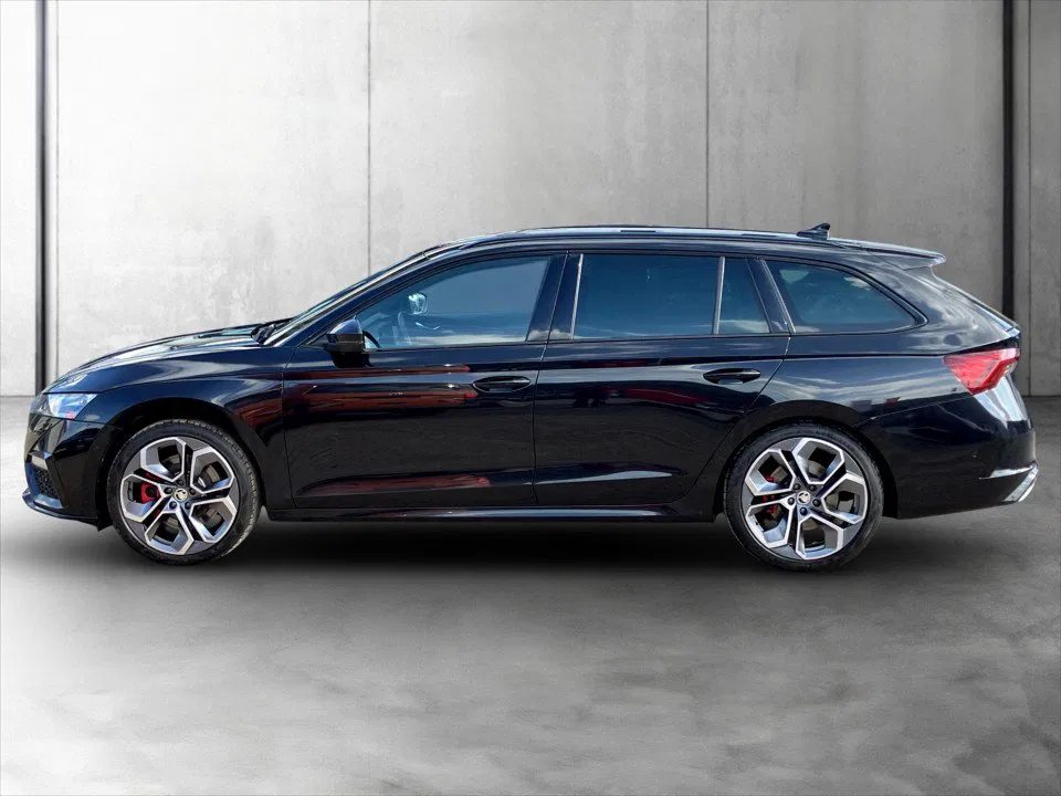 Skoda Octavia Combi 2.0 RS | Bild 3 von 26