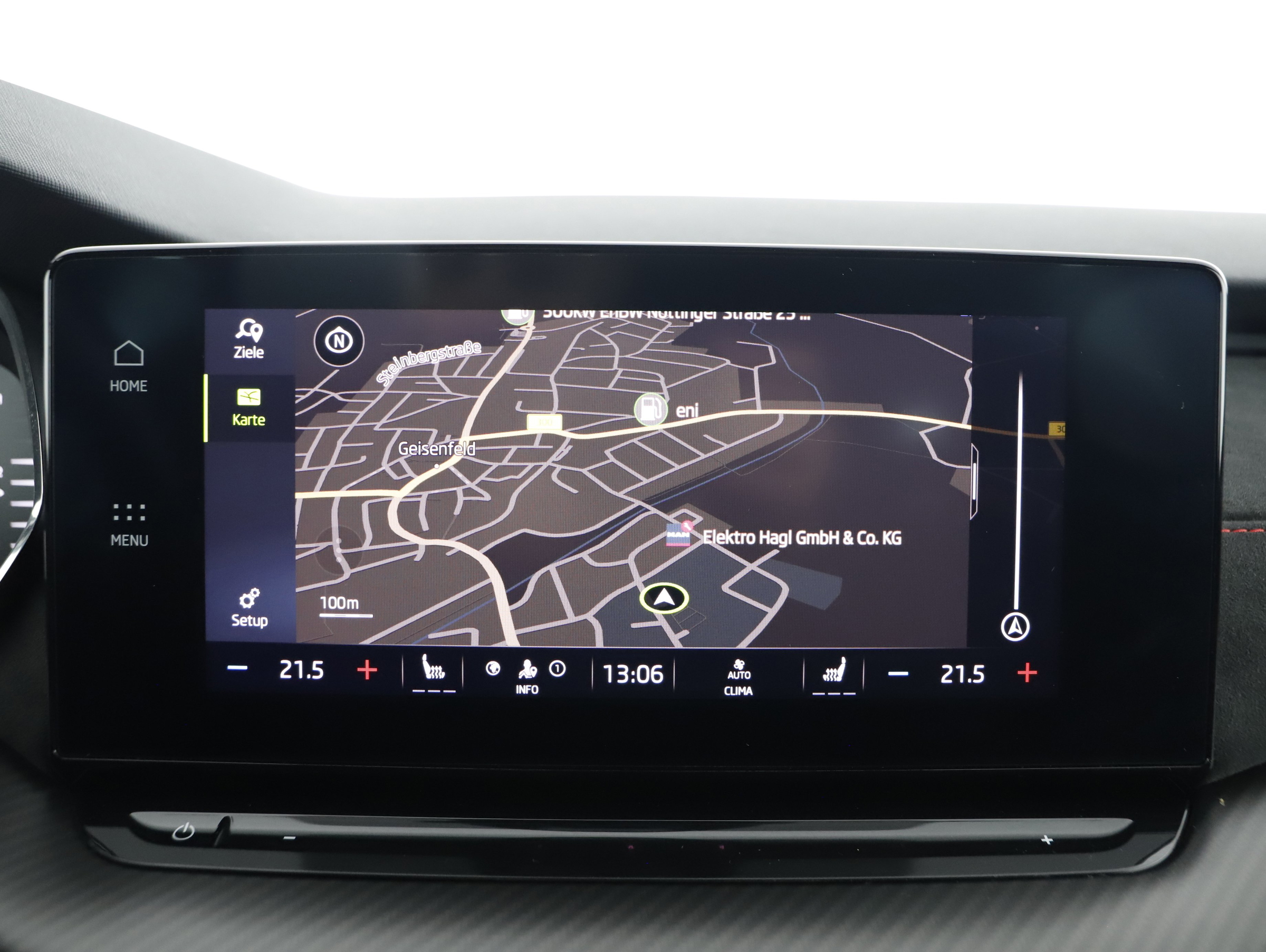 Skoda Octavia Combi 2.0 TSI RS | Bild 20 von 30