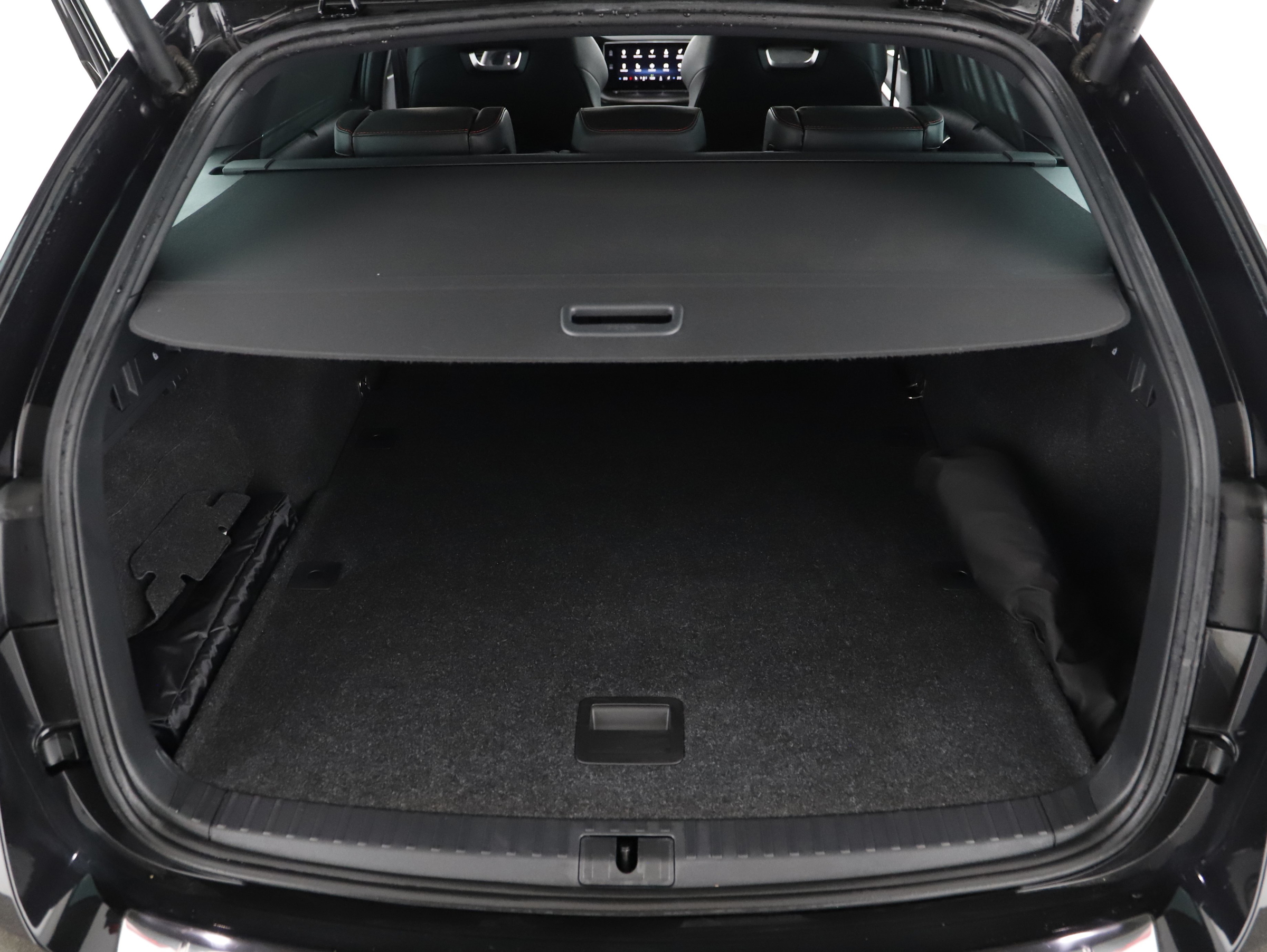 Skoda Octavia Combi 2.0 TSI RS | Bild 24 von 30