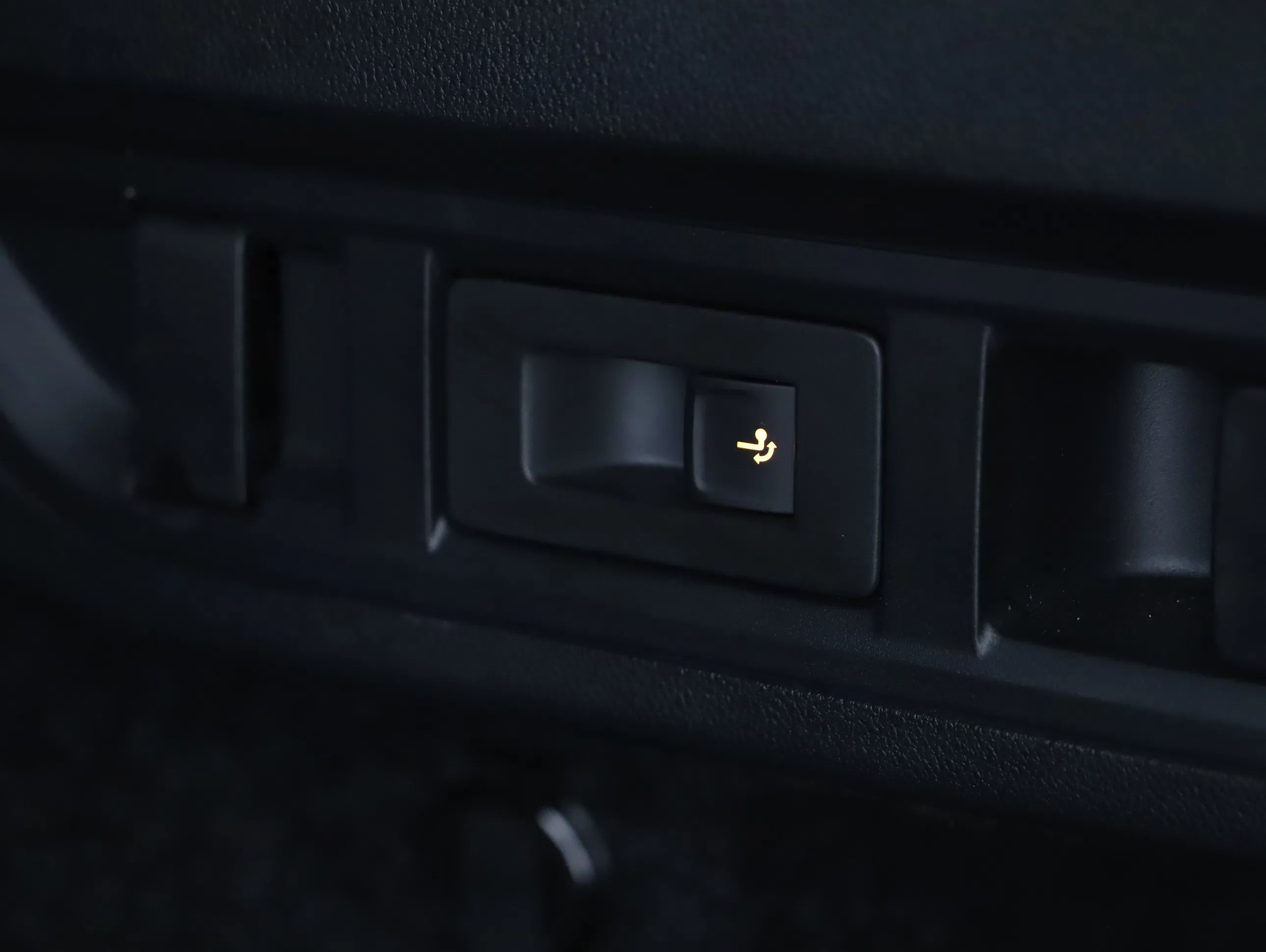 Skoda Octavia Combi 2.0 TSI RS | Bild 26 von 30