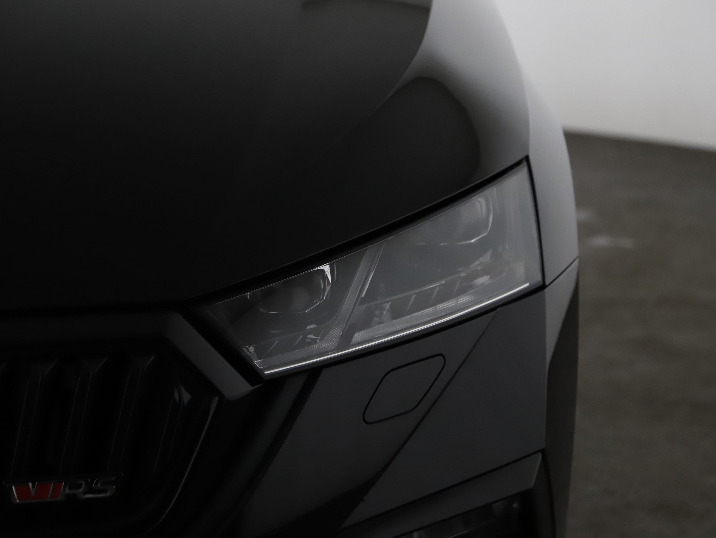 Skoda Octavia Combi 2.0 TSI RS | Bild 28 von 30