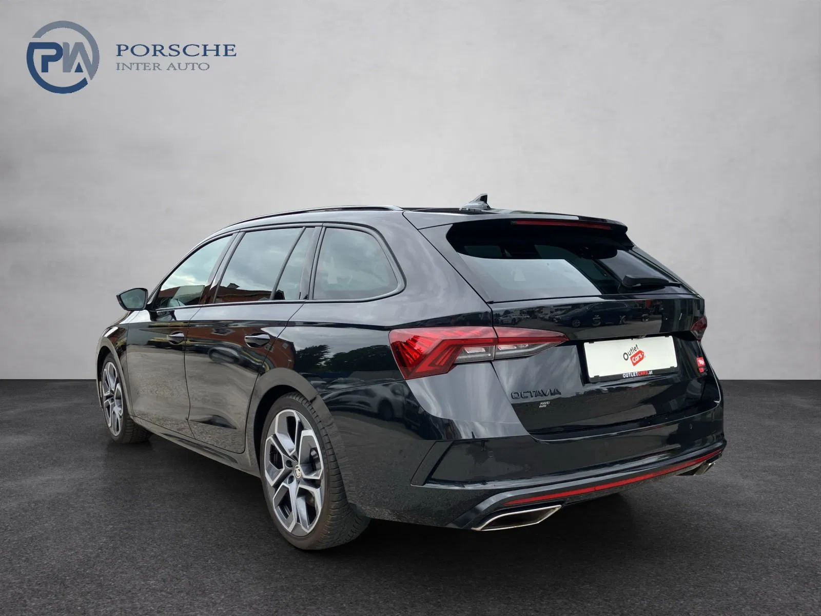 Skoda OCTAVIA Combi RS 2.0 TSI | Bild 4 von 20