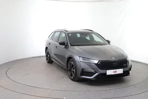 Skoda Octavia Combi 2.0 TSI RS | Thumbnail 9 von 31