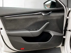 Skoda Octavia Combi 2.0 TSI RS | Thumbnail 14 von 24