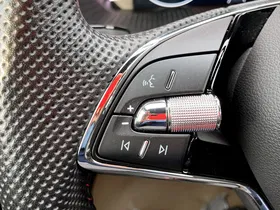 Skoda Octavia Combi 2.0 TSI RS | Thumbnail 23 von 24