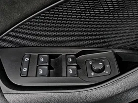 Skoda Octavia Combi 2.0 TSI DSG RS | Thumbnail 8 von 27