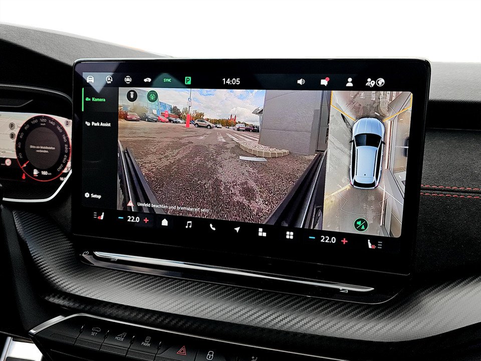 Skoda Octavia Combi 2.0 TSI DSG RS | Bild 18 von 27