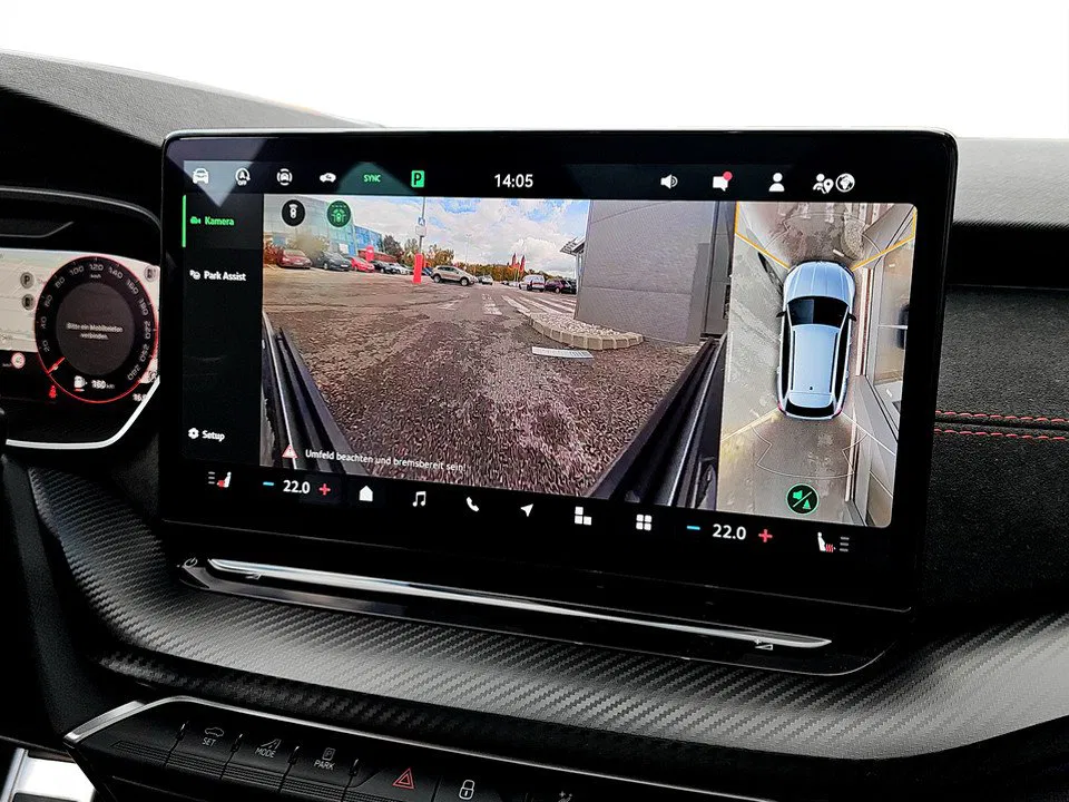 Skoda Octavia Combi 2.0 TSI DSG RS | Bild 18 von 27