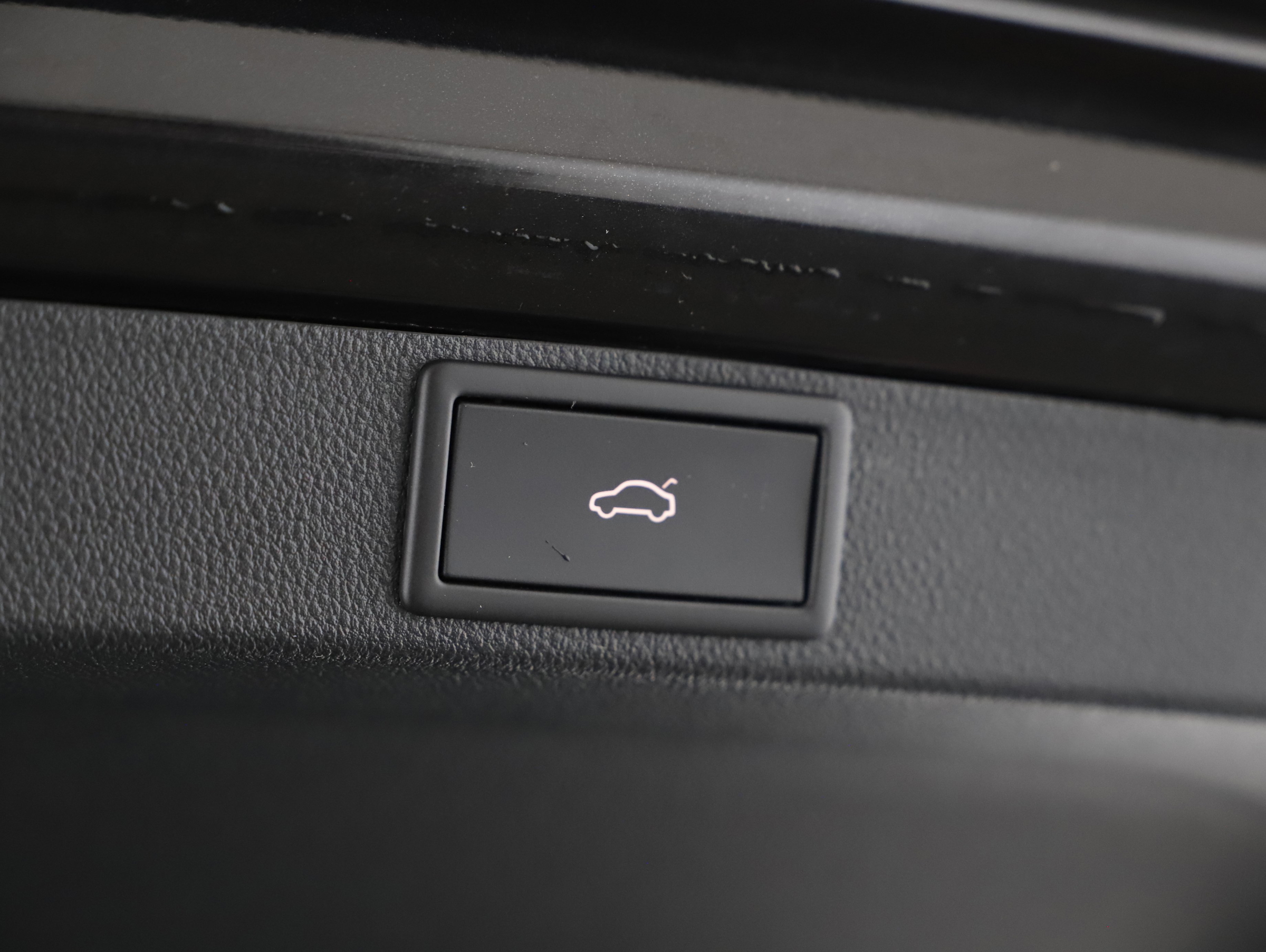 Skoda Octavia Combi 1.4 TSI RS iV | Bild 27 von 31