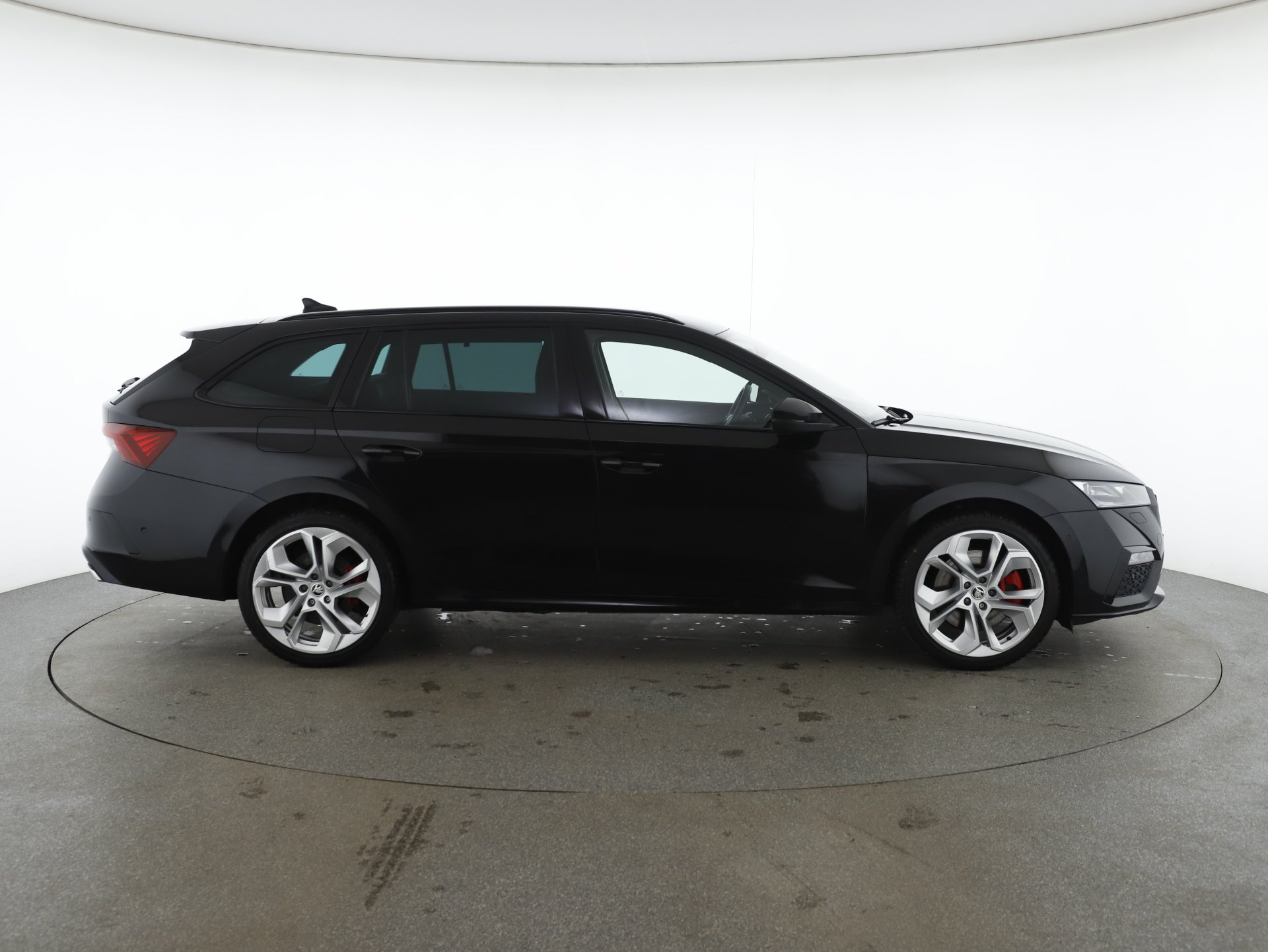 Skoda Octavia Combi 1.4 TSI RS iV | Bild 5 von 31