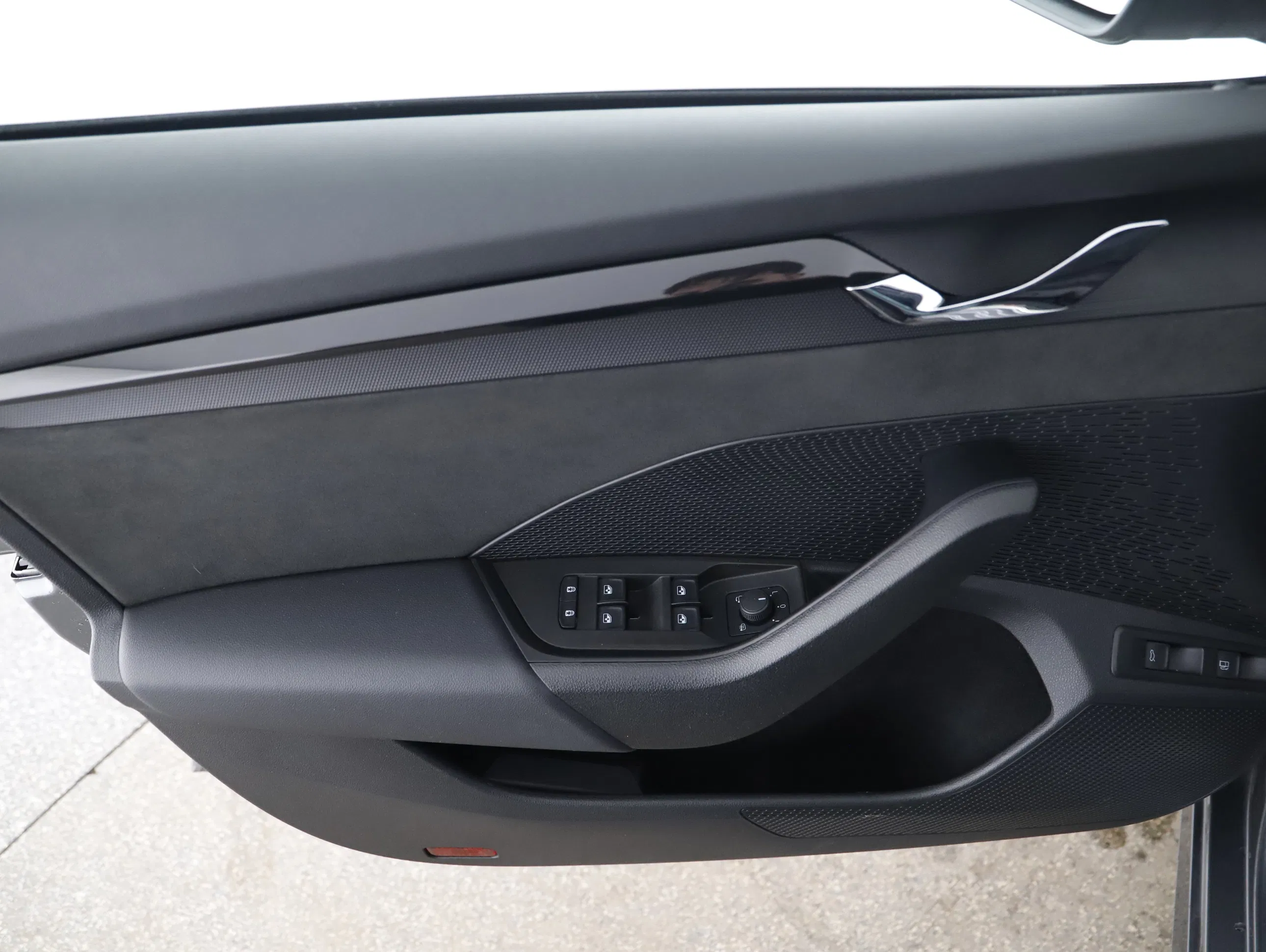 Skoda Octavia Combi 1.4 TSI RS iV | Bild 23 von 28