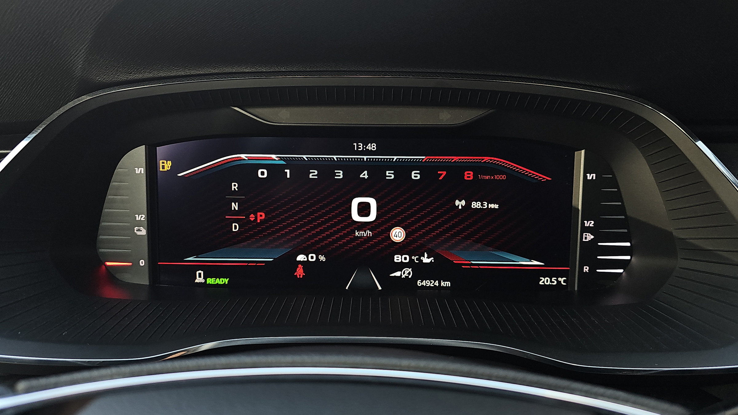 Skoda Octavia Combi 1.4 TSI RS iV | Bild 8 von 23