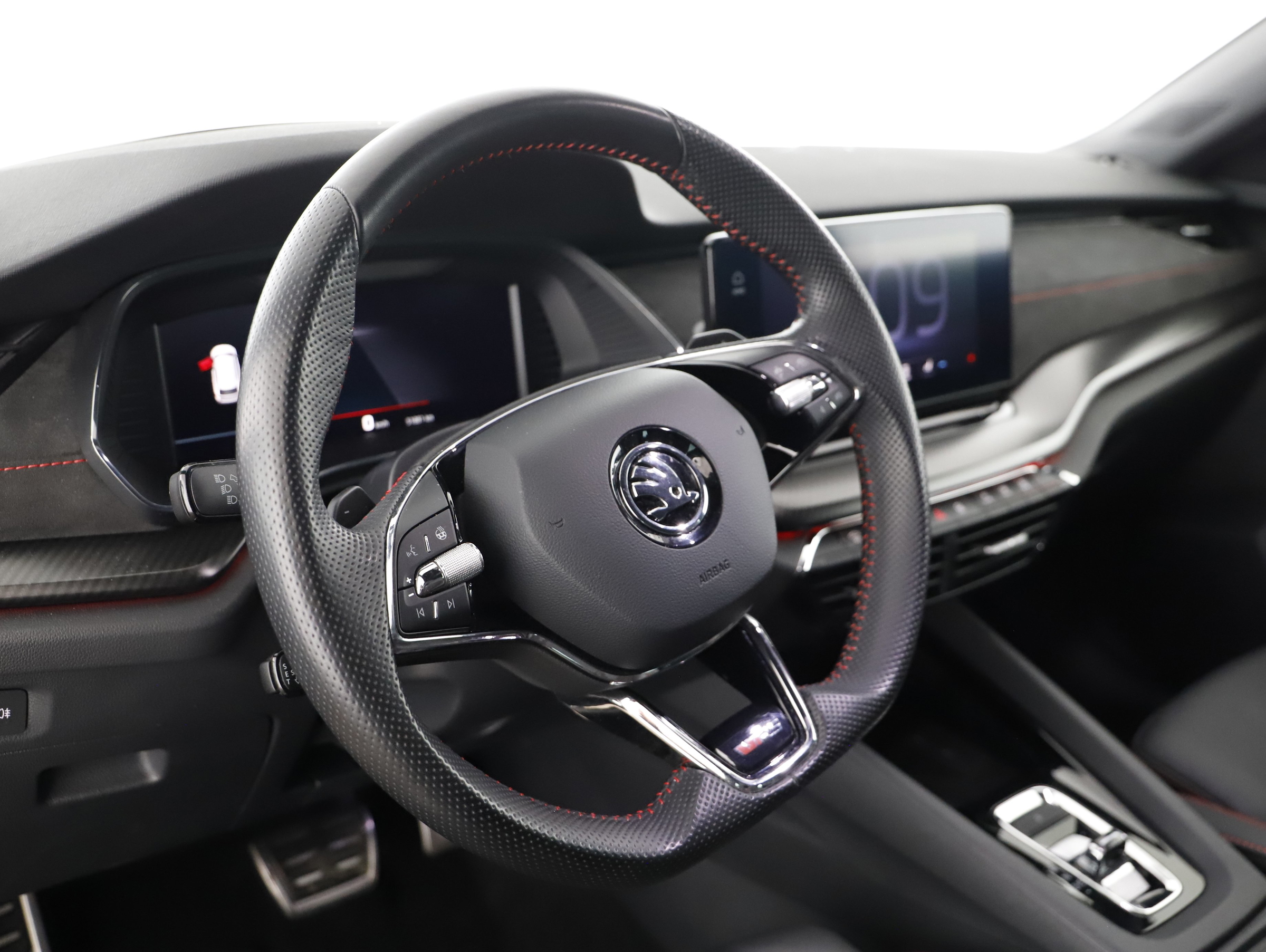 Skoda Octavia Combi 1.4 TSI RS iV | Bild 17 von 31