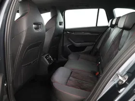 Skoda Octavia Combi 1.4 TSI RS iV | Thumbnail 24 von 31