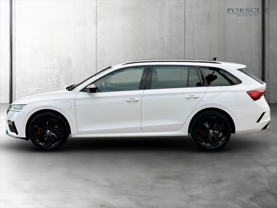 Skoda Octavia Combi RS iV DSG | Bild 3 von 25