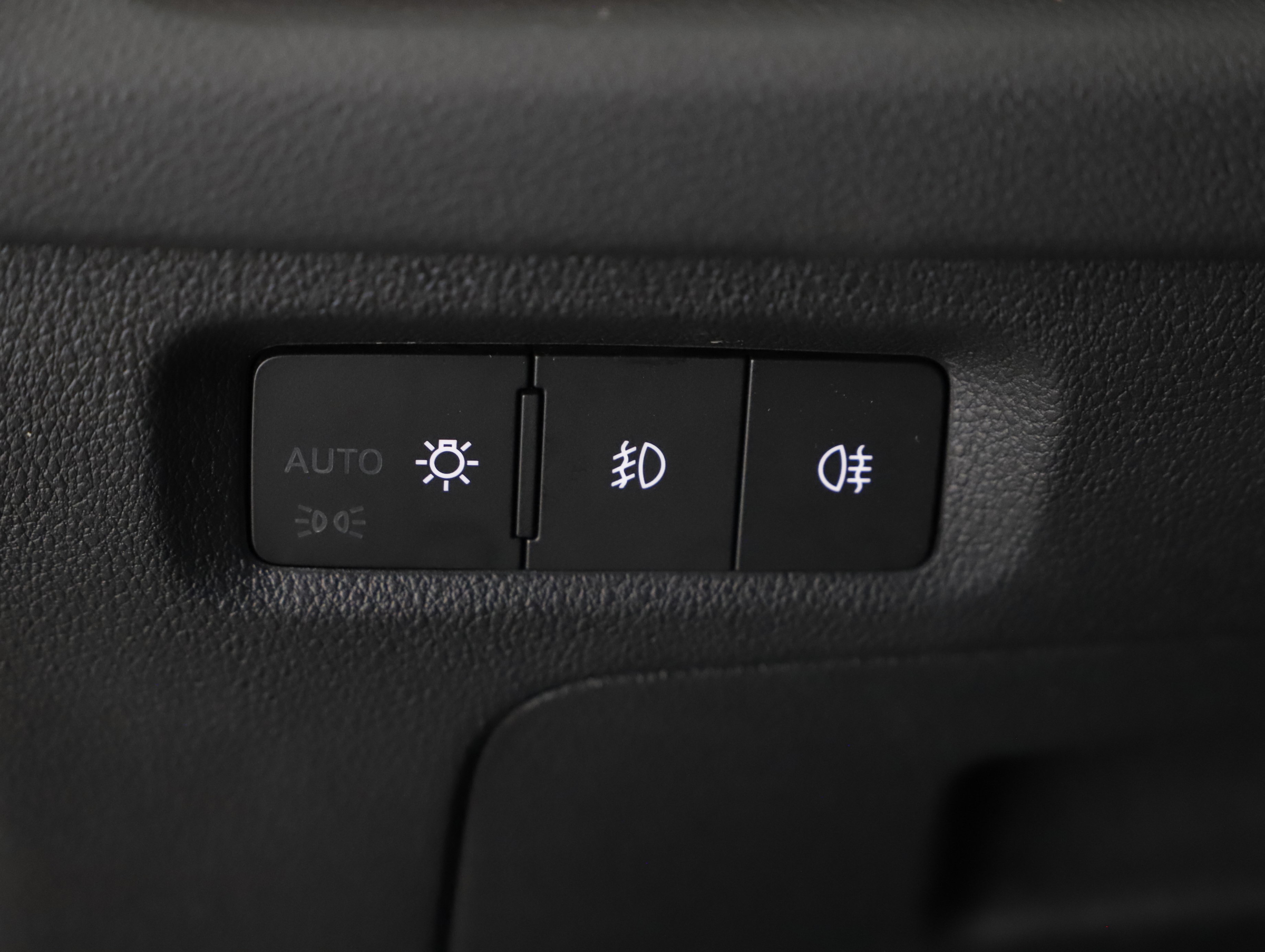 Skoda Octavia Combi 1.4 TSI RS iV | Bild 14 von 24