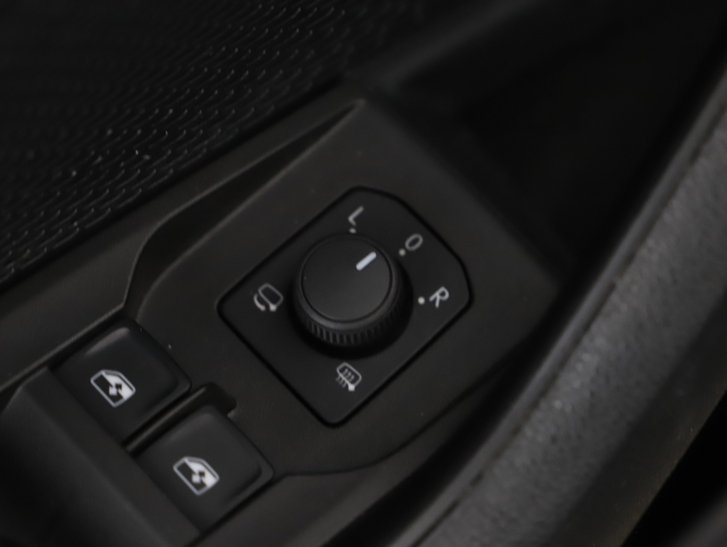 Skoda Octavia Combi 1.4 TSI RS iV | Bild 16 von 24