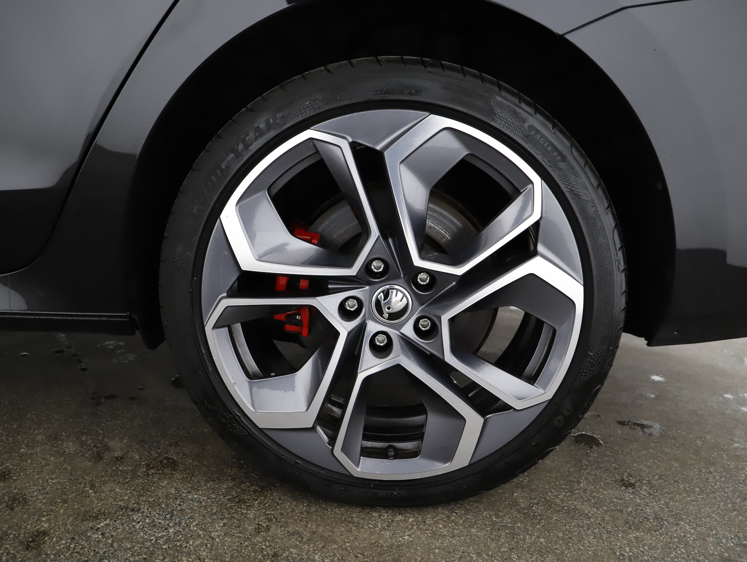 Skoda Octavia Combi 1.4 TSI RS iV | Bild 23 von 24