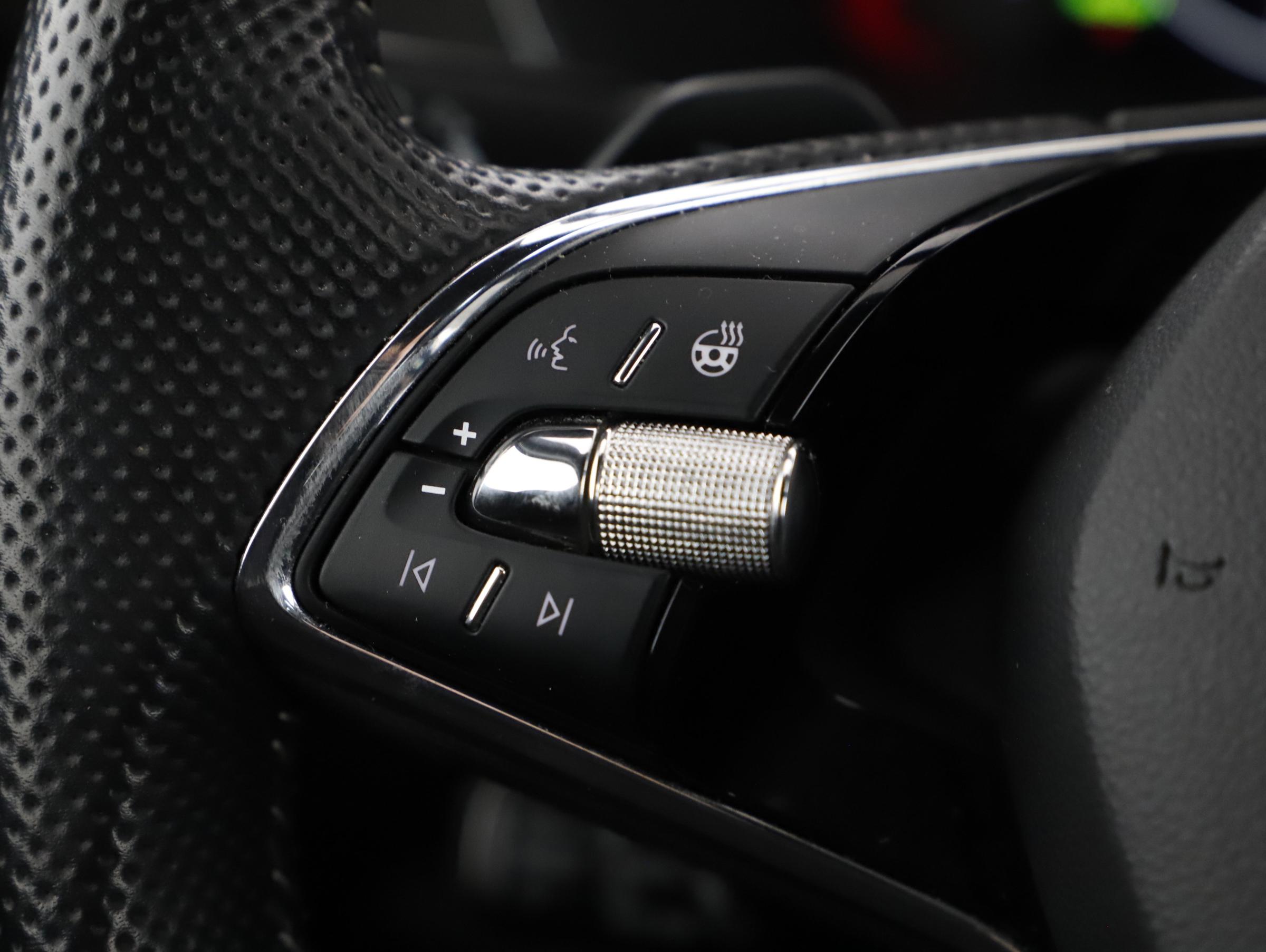 Skoda Octavia Combi 1.4 TSI RS iV | Bild 11 von 23