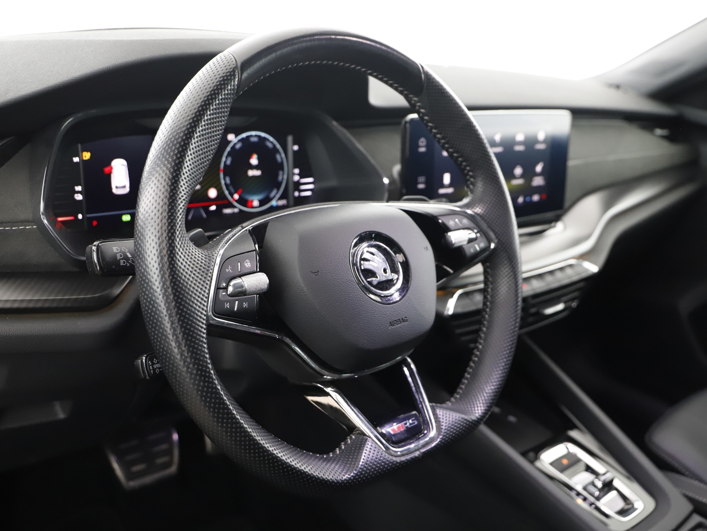 Skoda Octavia Combi 1.4 TSI RS iV | Bild 4 von 23