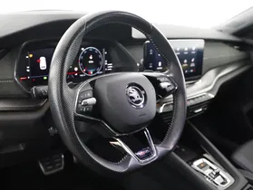 Skoda Octavia Combi 1.4 TSI RS iV | Thumbnail 4 von 23