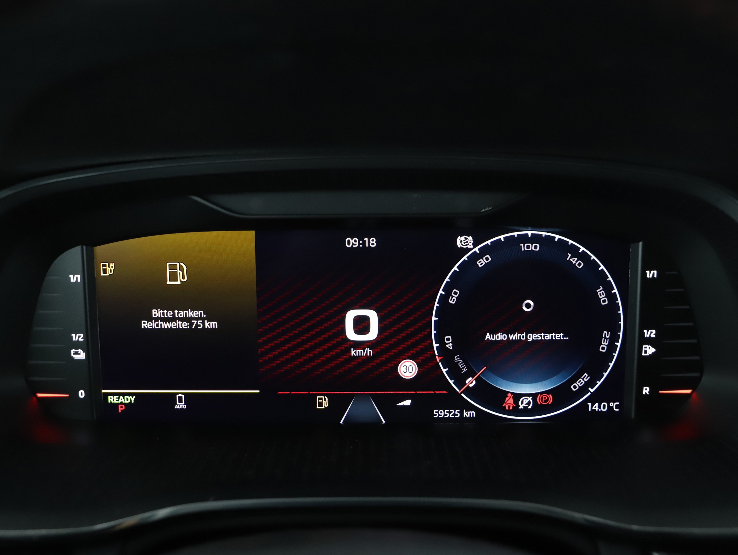 Skoda Octavia Combi 1.4 TSI RS iV | Bild 8 von 26