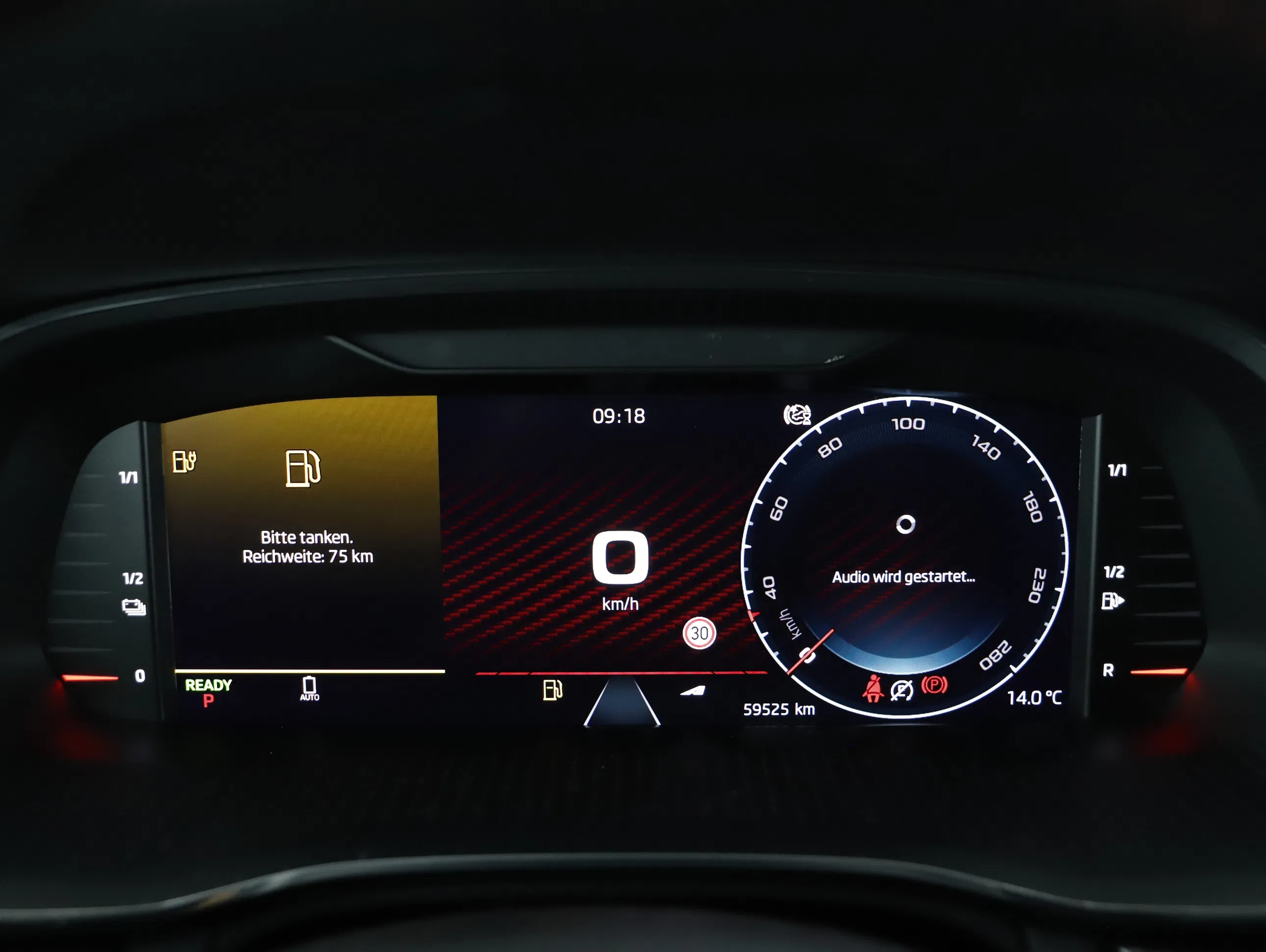 Skoda Octavia Combi 1.4 TSI RS iV | Bild 8 von 26