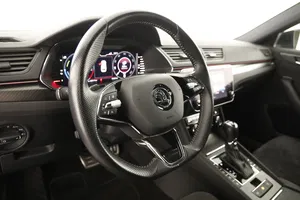 Skoda Superb Combi 1.4 TSI iV Sportline | Thumbnail 11 von 27
