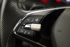 Skoda Superb Combi 1.4 TSI iV Sportline | Thumbnail 13 von 27