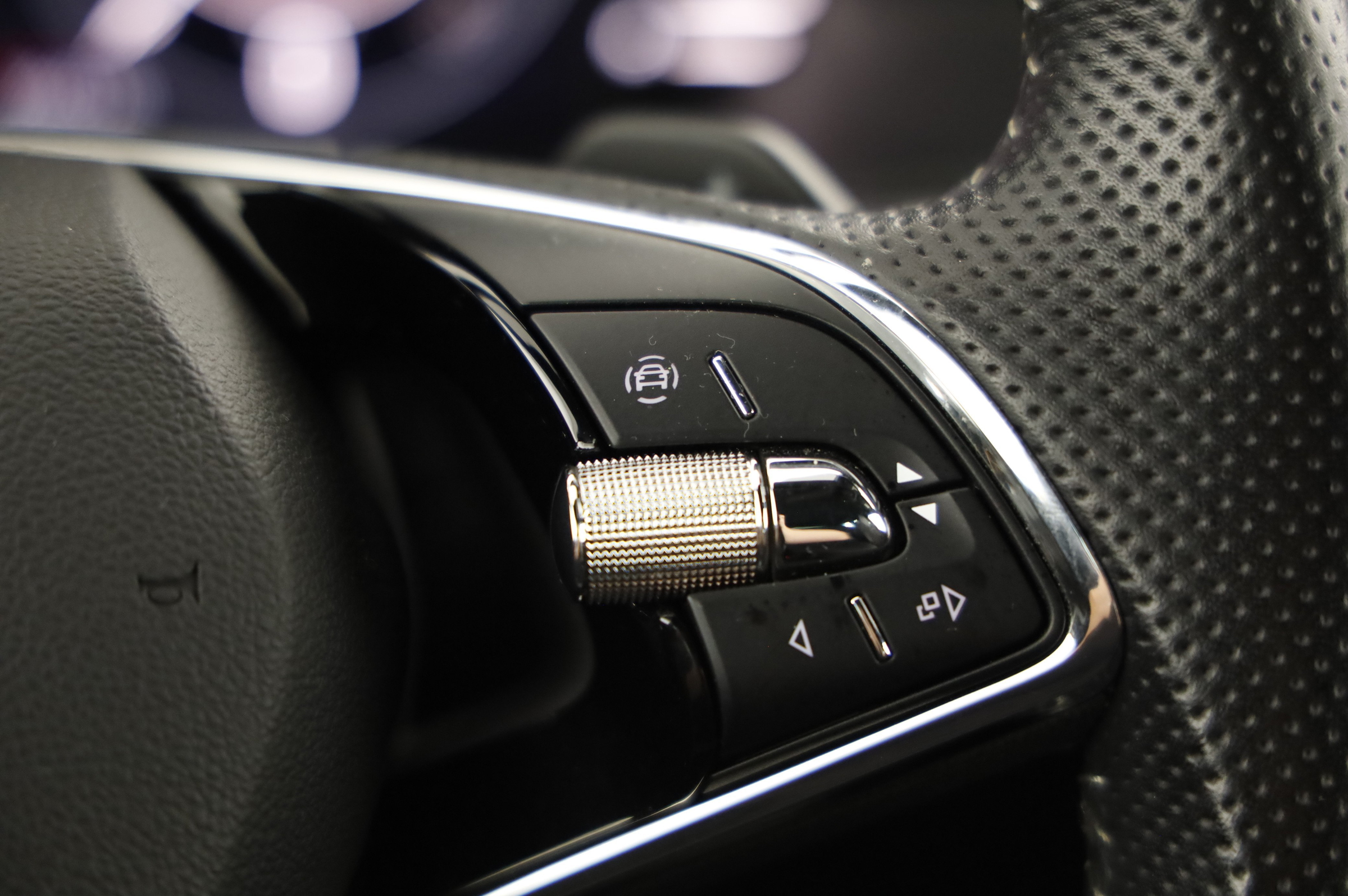 Skoda Superb Combi 1.4 TSI iV Sportline | Bild 14 von 27