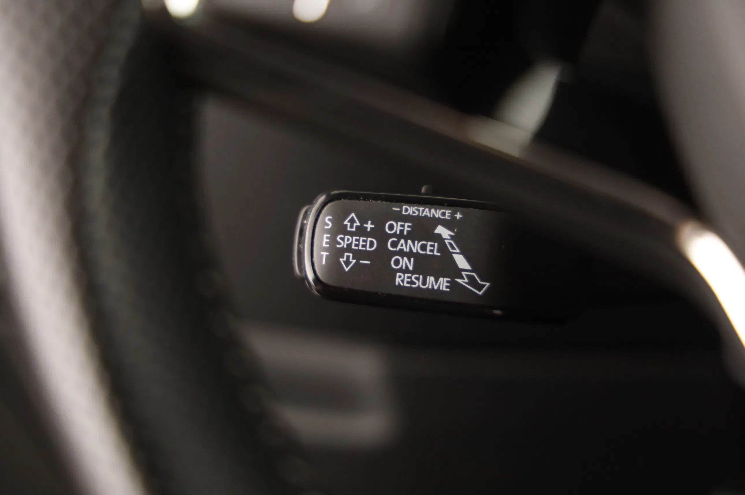 Skoda Superb Combi 1.4 TSI iV Sportline | Bild 15 von 27