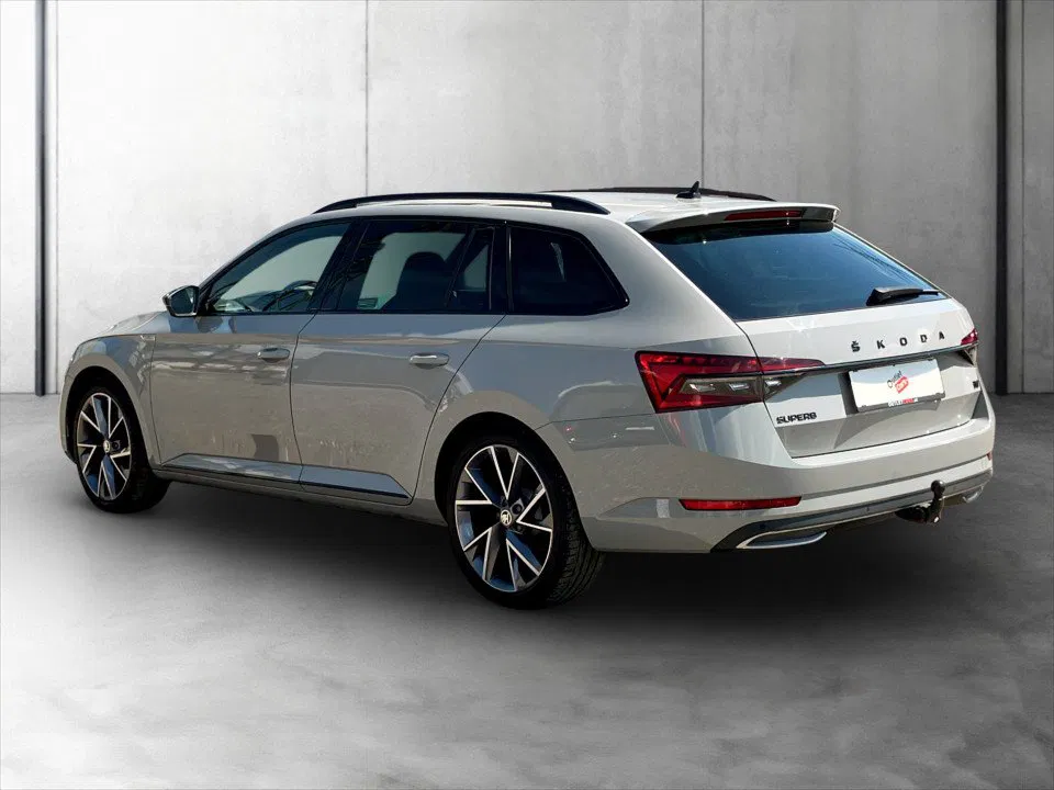 Skoda Superb Combi 1.4TSI iV | Bild 4 von 28