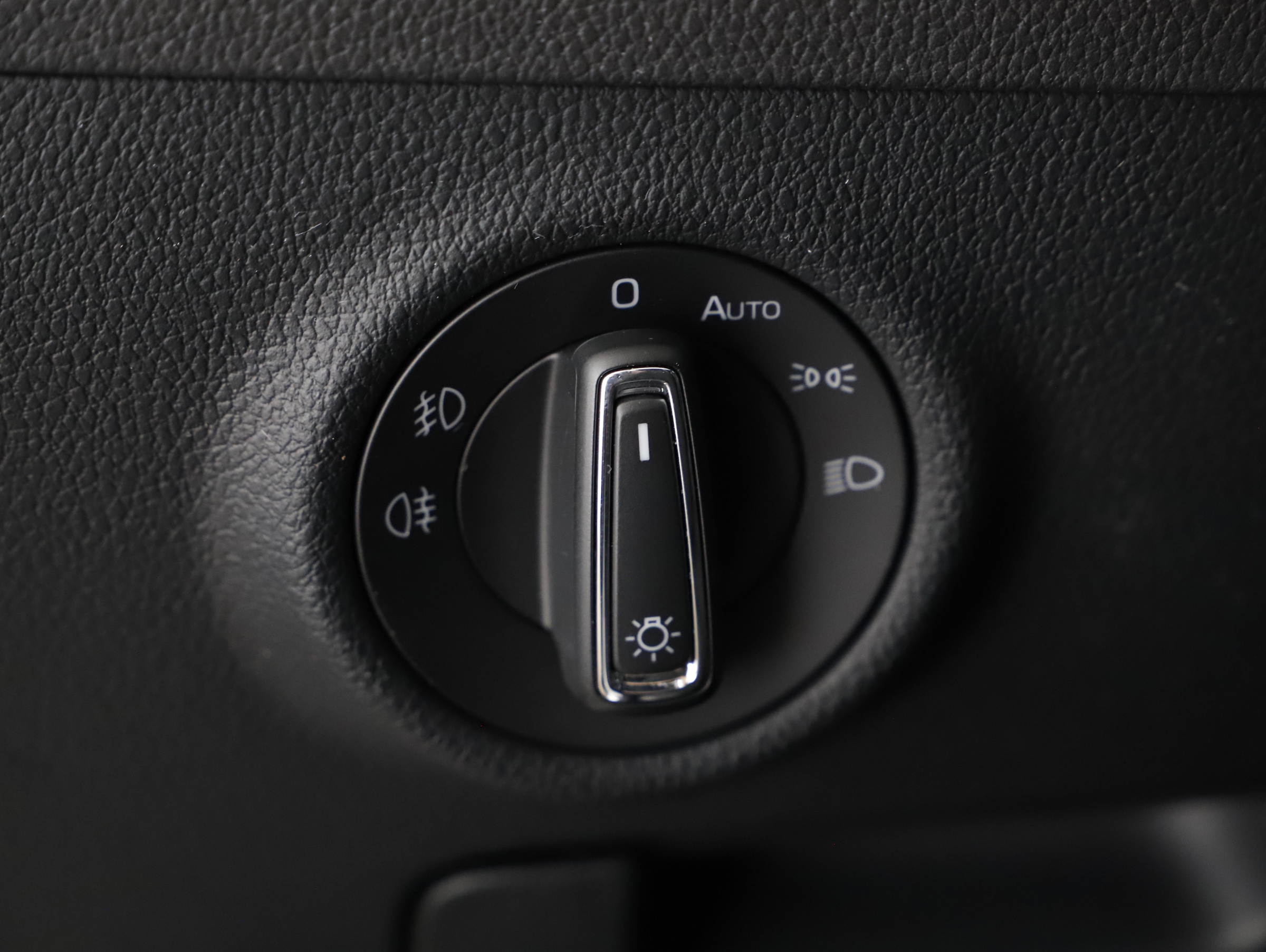 Skoda Superb Combi 1.4 TSI iV Sportline | Bild 6 von 24