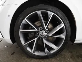 Skoda Superb Combi 1.4 TSI iV Sportline | Thumbnail 24 von 24