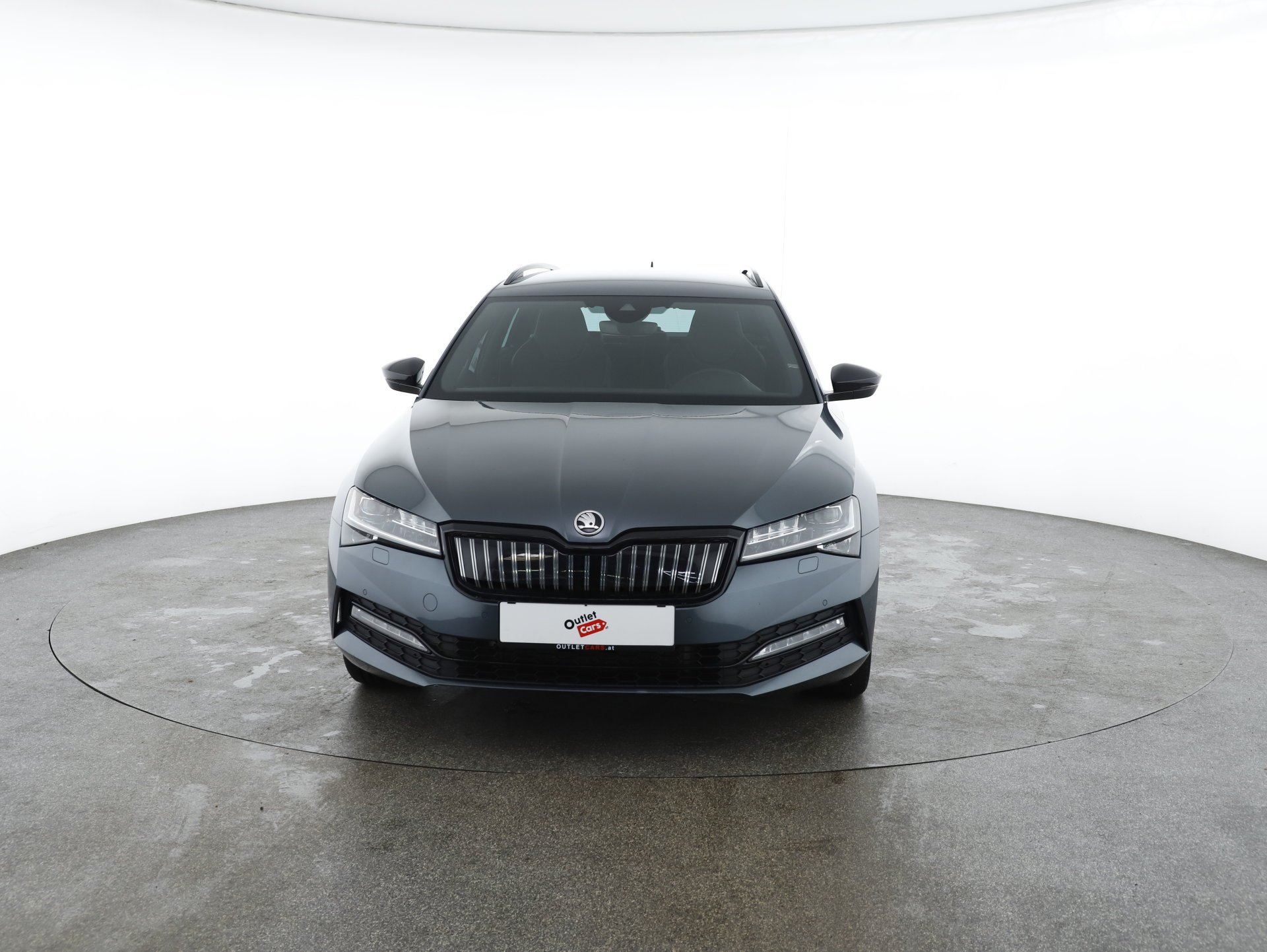 Skoda Superb Combi 1.4 TSI iV Sportline | Bild 11 von 31