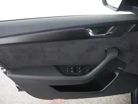 Skoda Superb Combi 1.4 TSI iV Sportline | Thumbnail 12 von 31