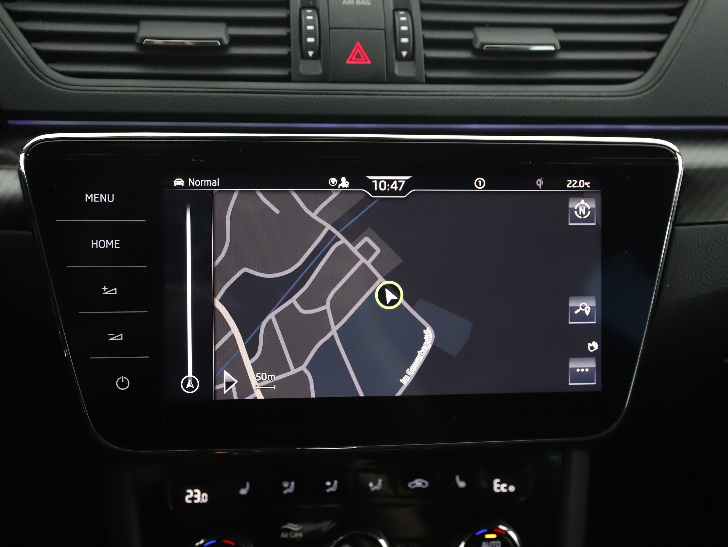 Skoda Superb Combi 1.4 TSI iV Sportline | Bild 23 von 31