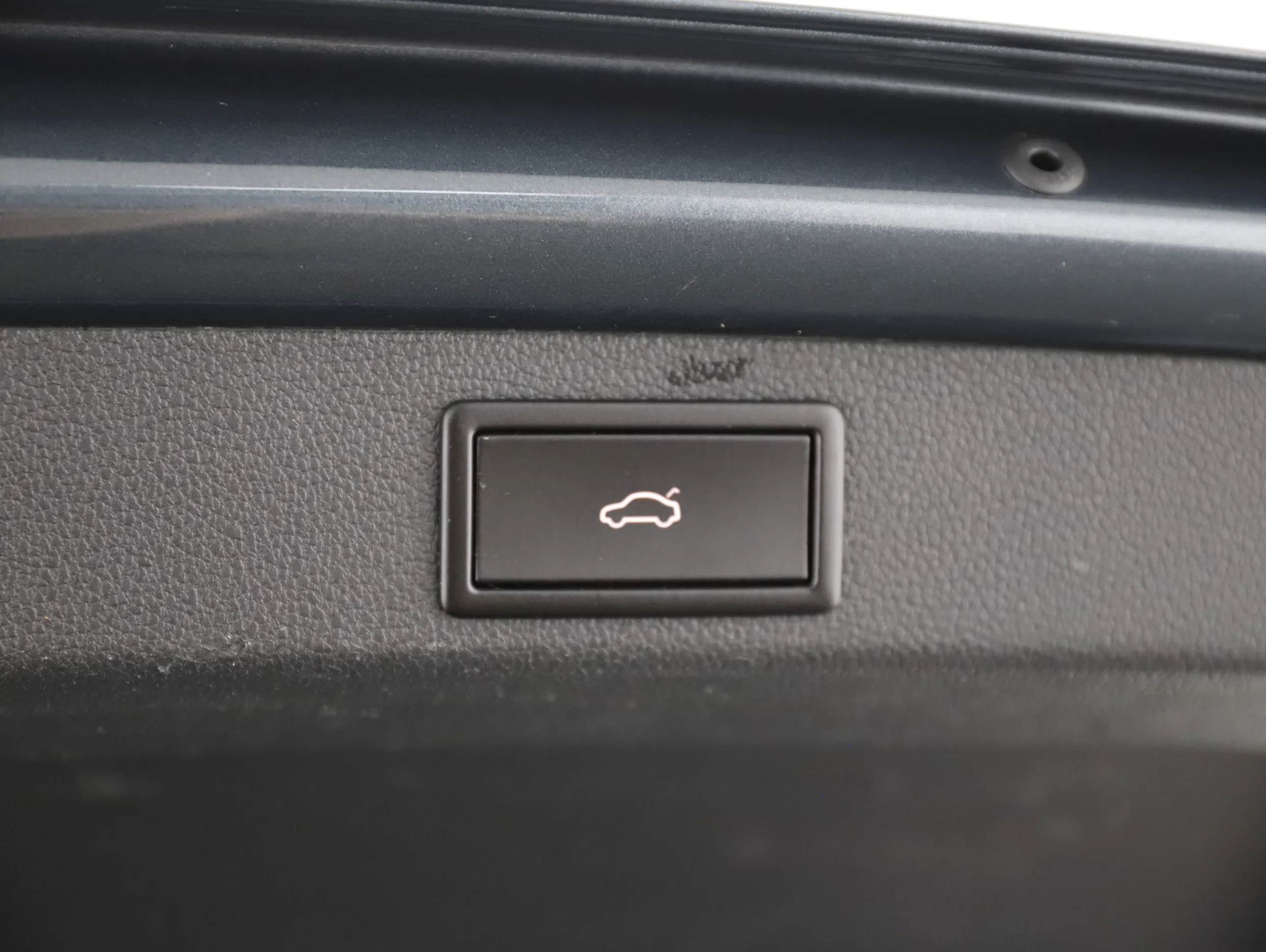 Skoda Superb Combi 1.4 TSI iV Sportline | Bild 29 von 31