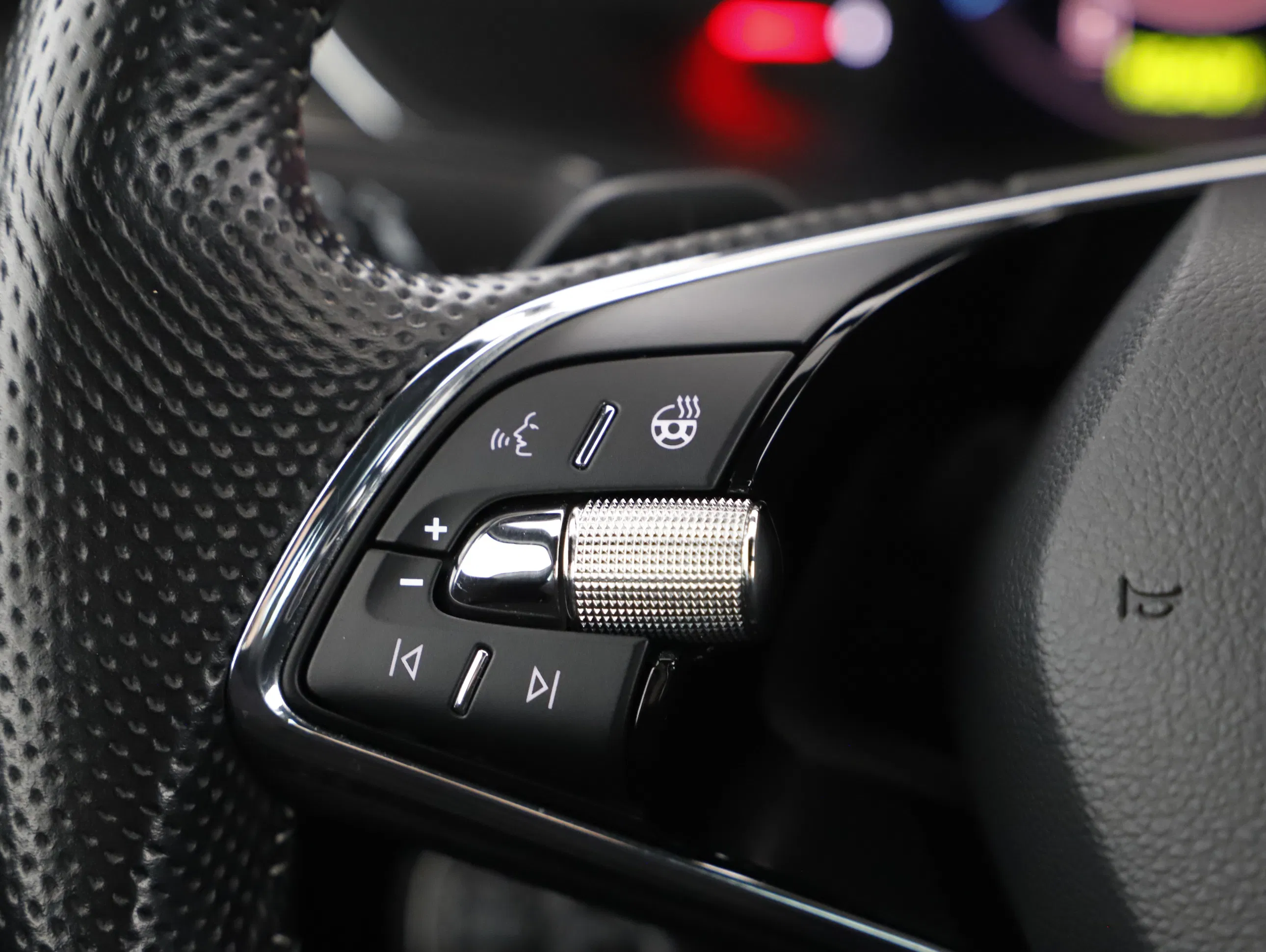 Skoda Superb Combi 1.4TSI iV Sportline | Bild 10 von 25