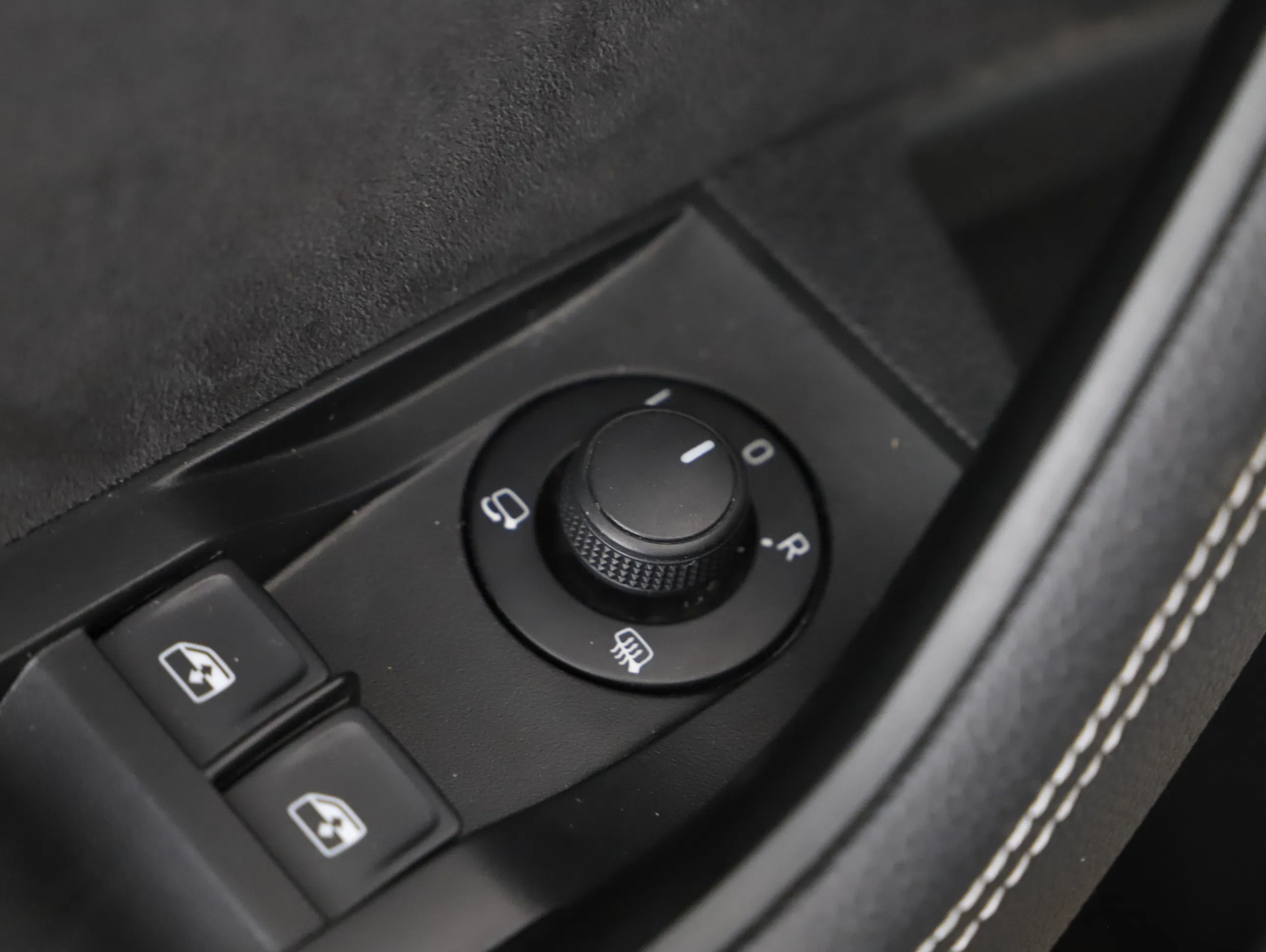 Skoda Superb Combi 1.4TSI iV Sportline | Bild 5 von 25