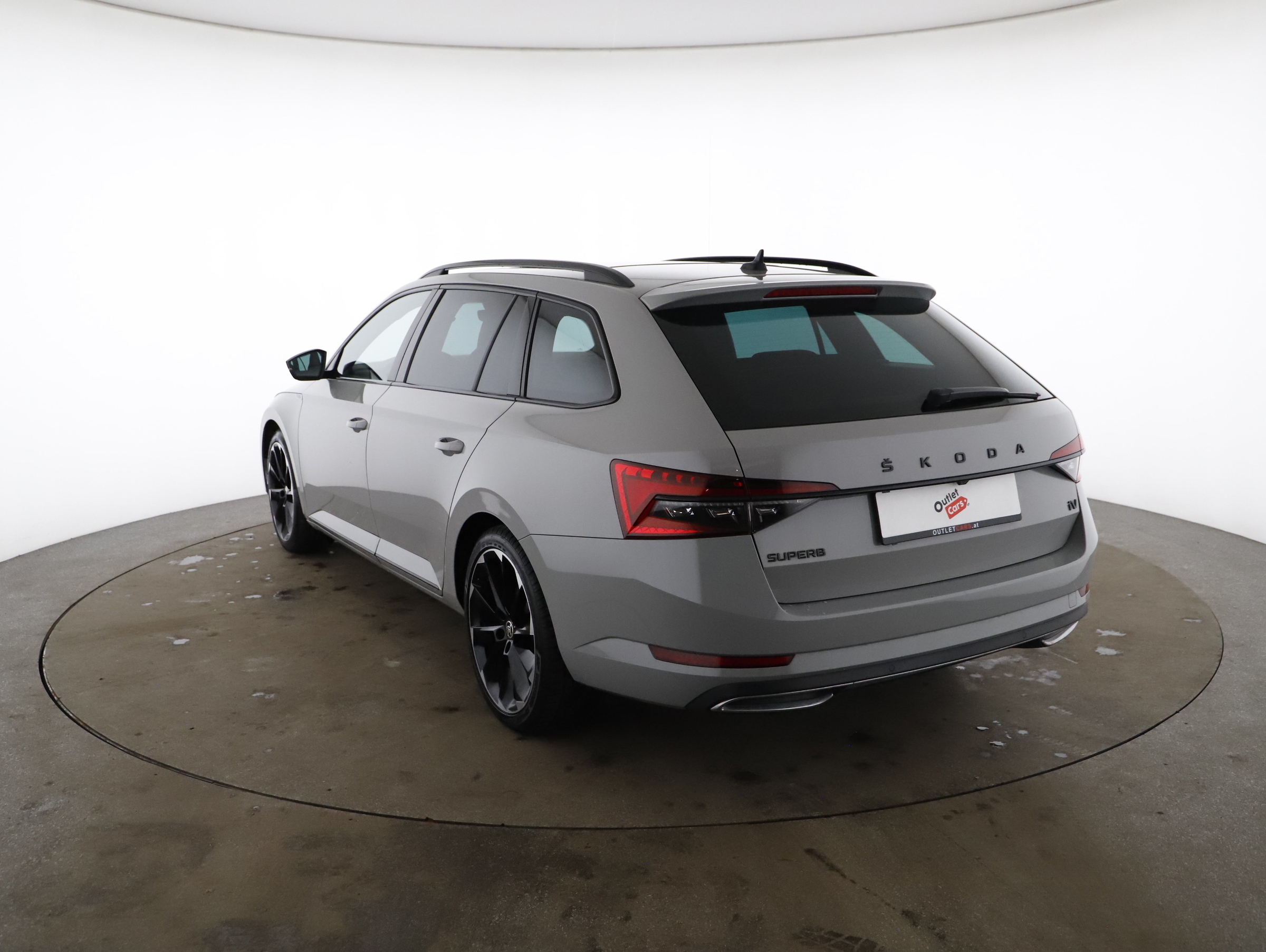 Skoda Superb Combi 1.4TSI iV Sportline | Bild 3 von 25