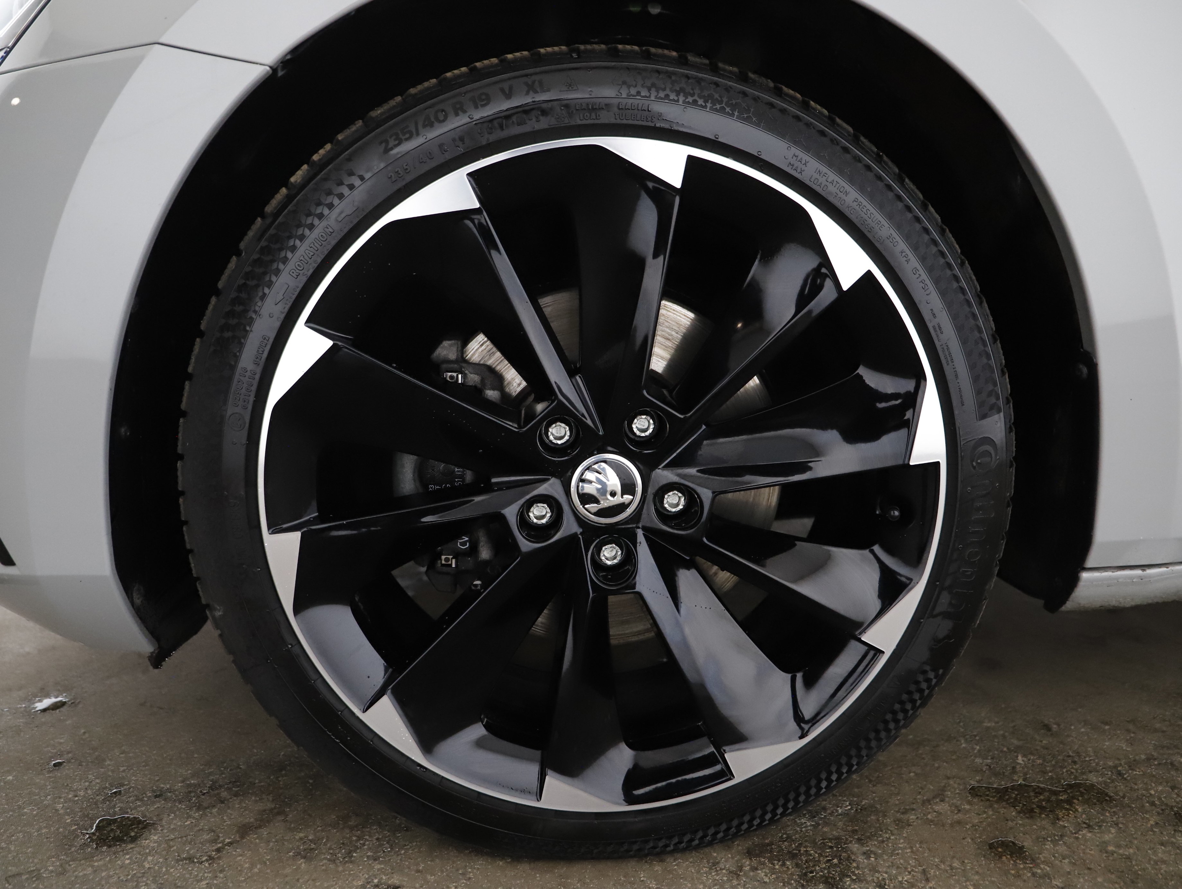 Skoda Superb Combi 1.4TSI iV Sportline | Bild 25 von 25