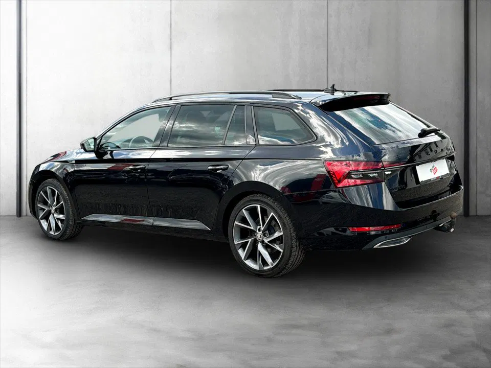 Skoda Superb Combi 1.4TSI iV | Bild 4 von 28