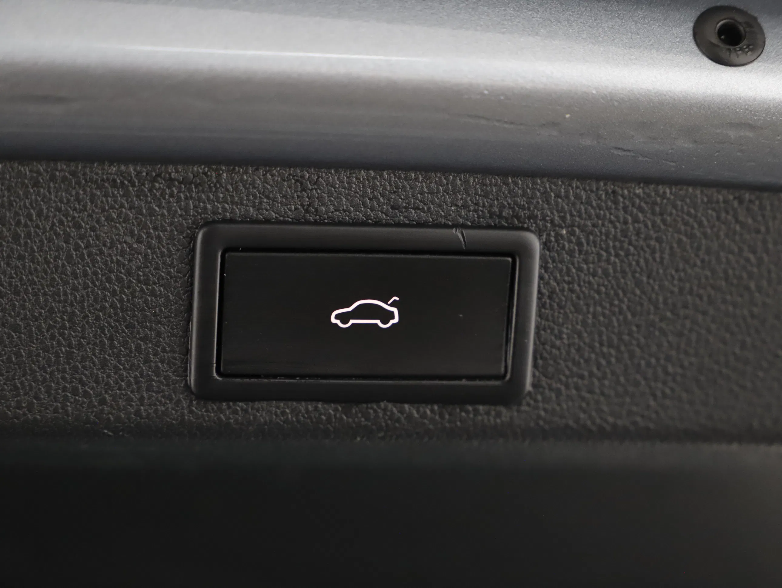 Skoda Superb Combi 1.4 TSI iV Sportline | Bild 22 von 31