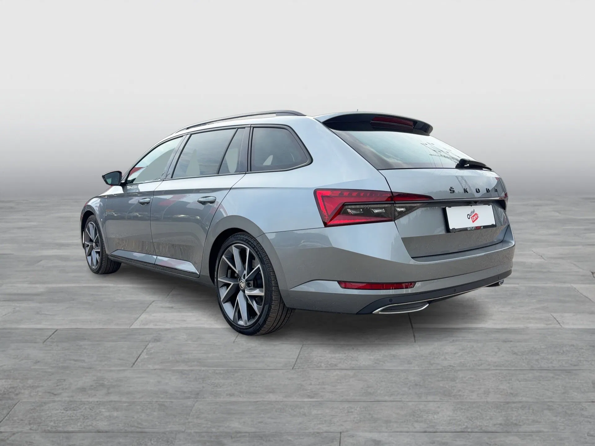 Skoda Superb Combi 1.4 TSI iV Sportline | Bild 28 von 31